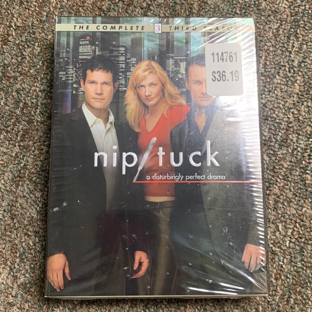 Nip tuck the complete third season. Brand new. Season 3 dvd video